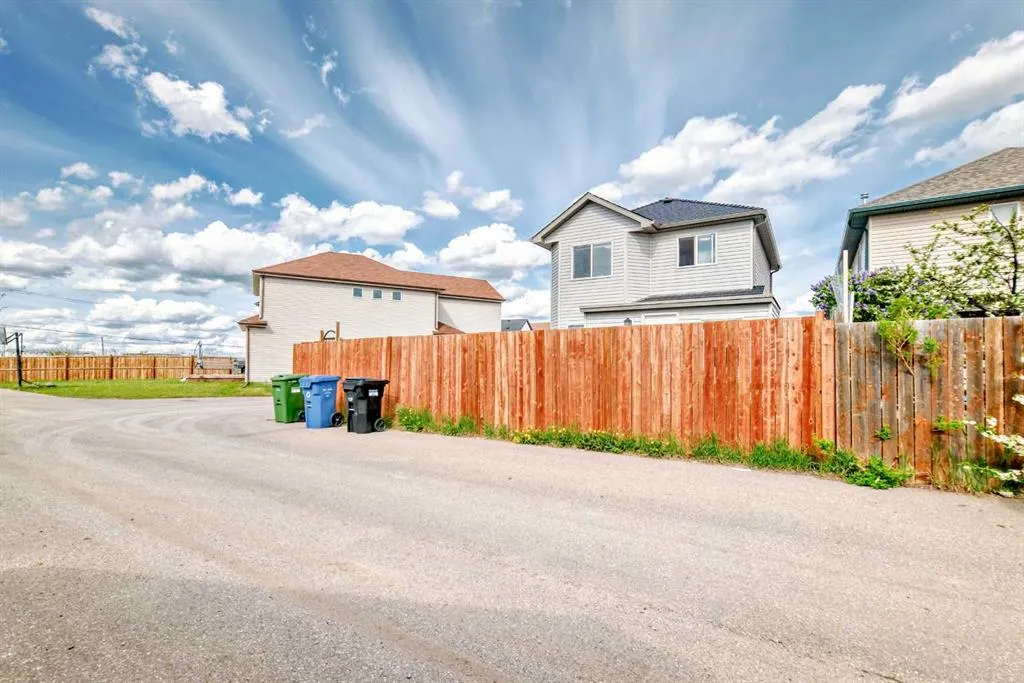 39 Martha's Meadow Close NE