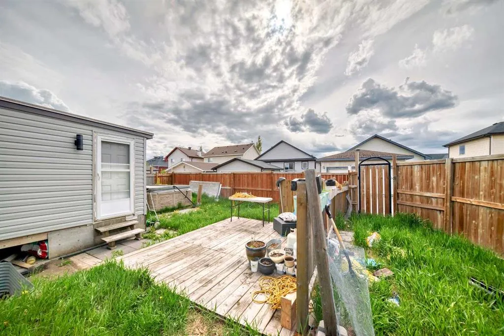 39 Martha's Meadow Close NE