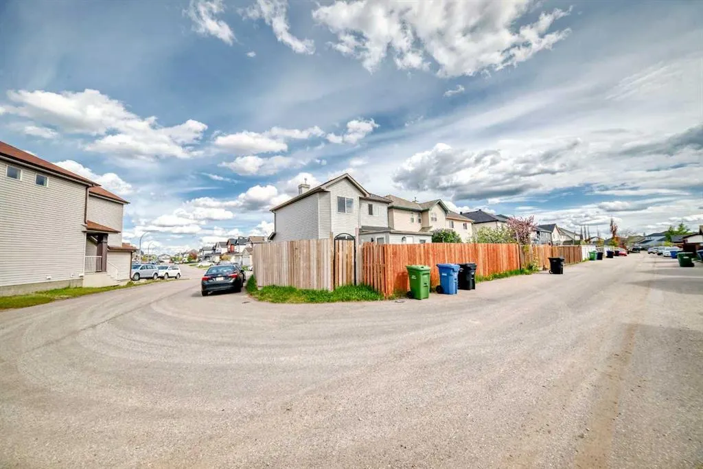 39 Martha's Meadow Close NE
