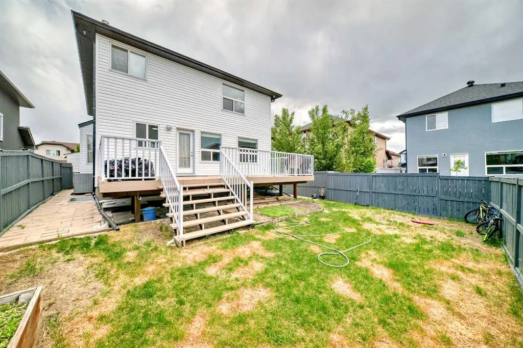 186 Saddleland Crescent NE