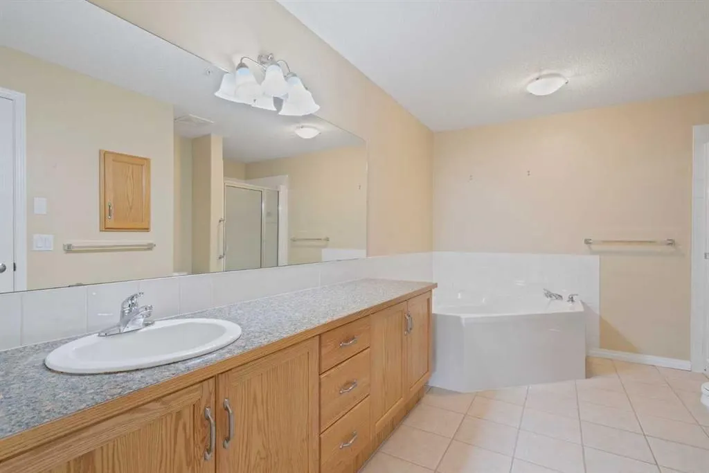 48 Inverness Gate SE, #1215