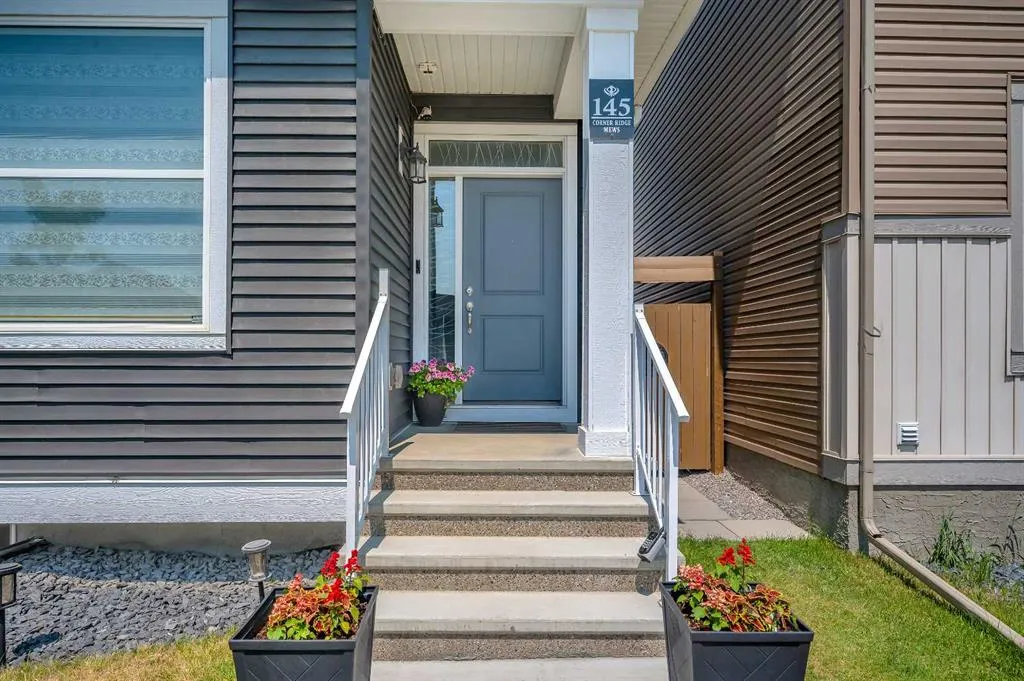 145 Corner Ridge Mews NE