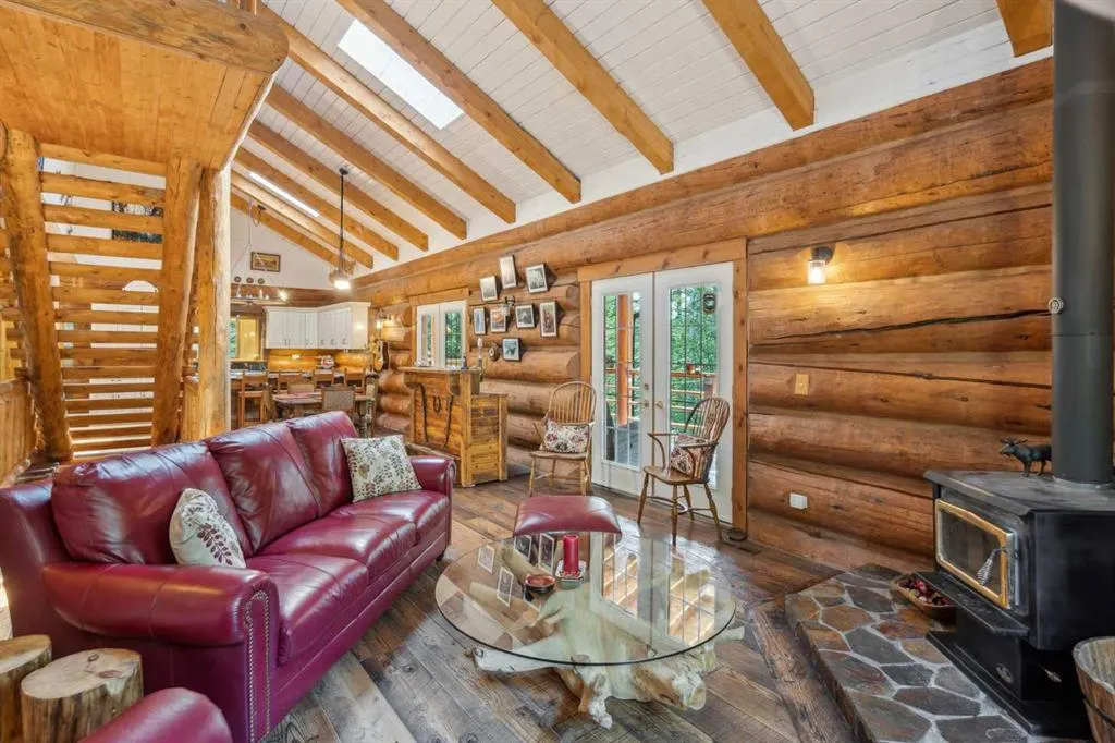 112 Aspen Creek Drive