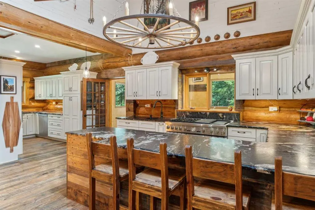 112 Aspen Creek Drive