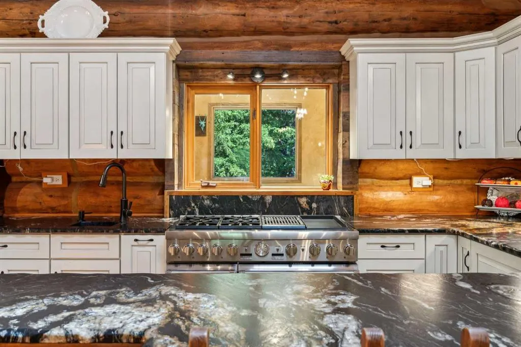 112 Aspen Creek Drive