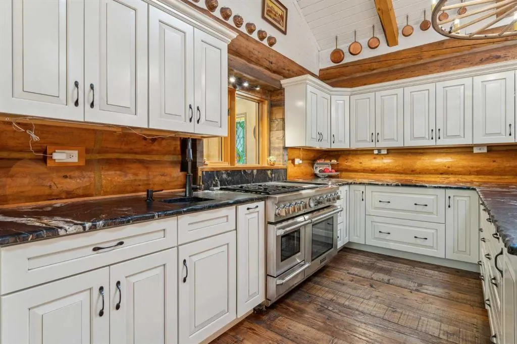 112 Aspen Creek Drive