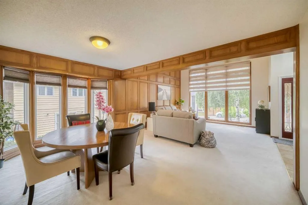 107 Edgehill Court NW