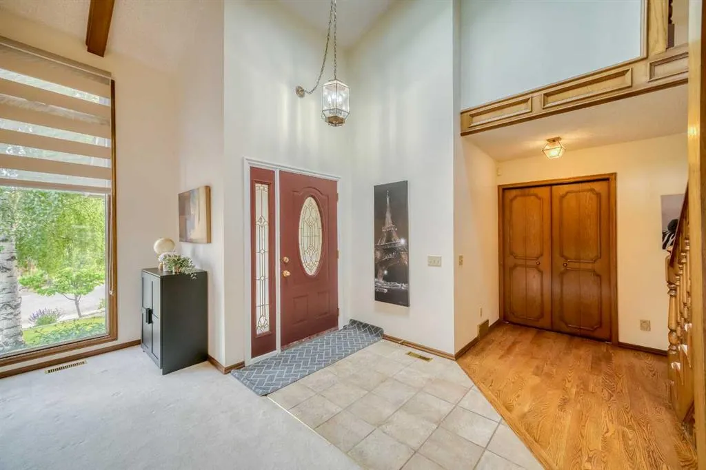 107 Edgehill Court NW
