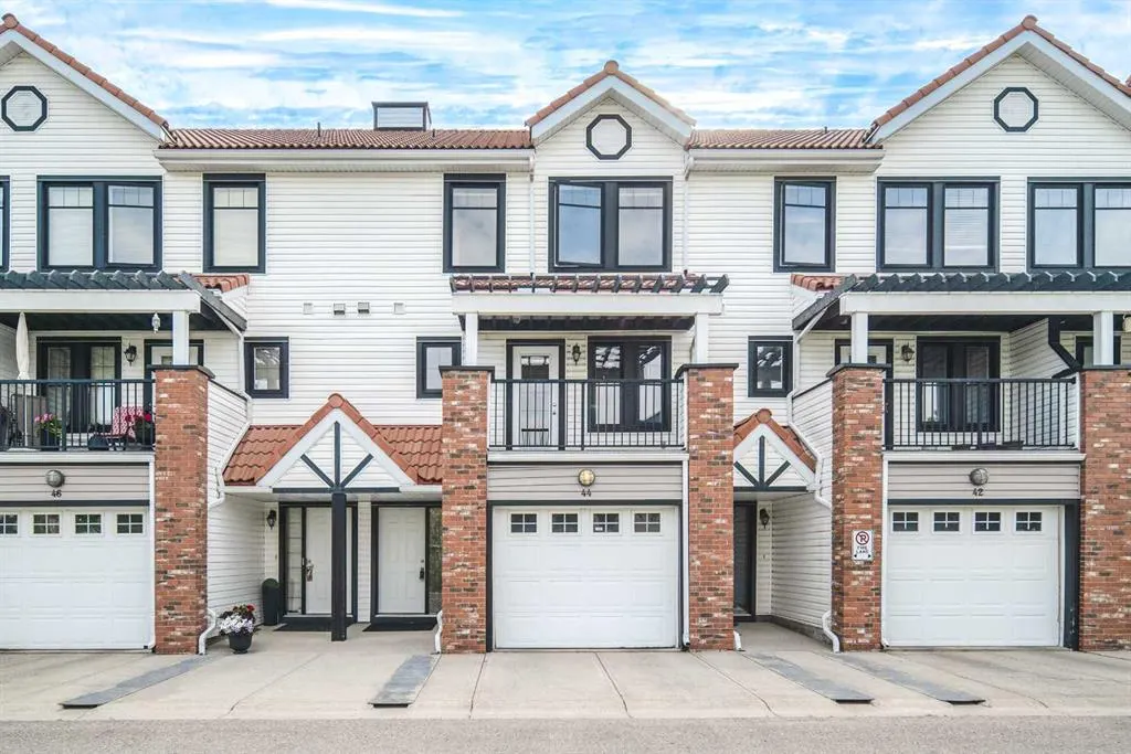 44 Royal Oak Lane NW