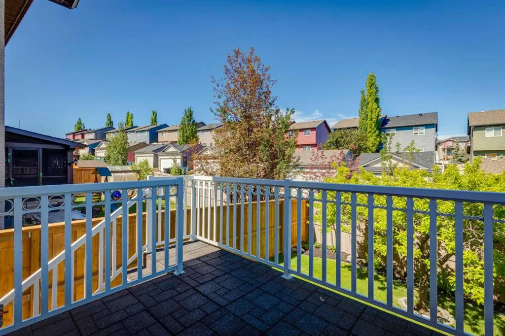 72 Panatella Manor NW