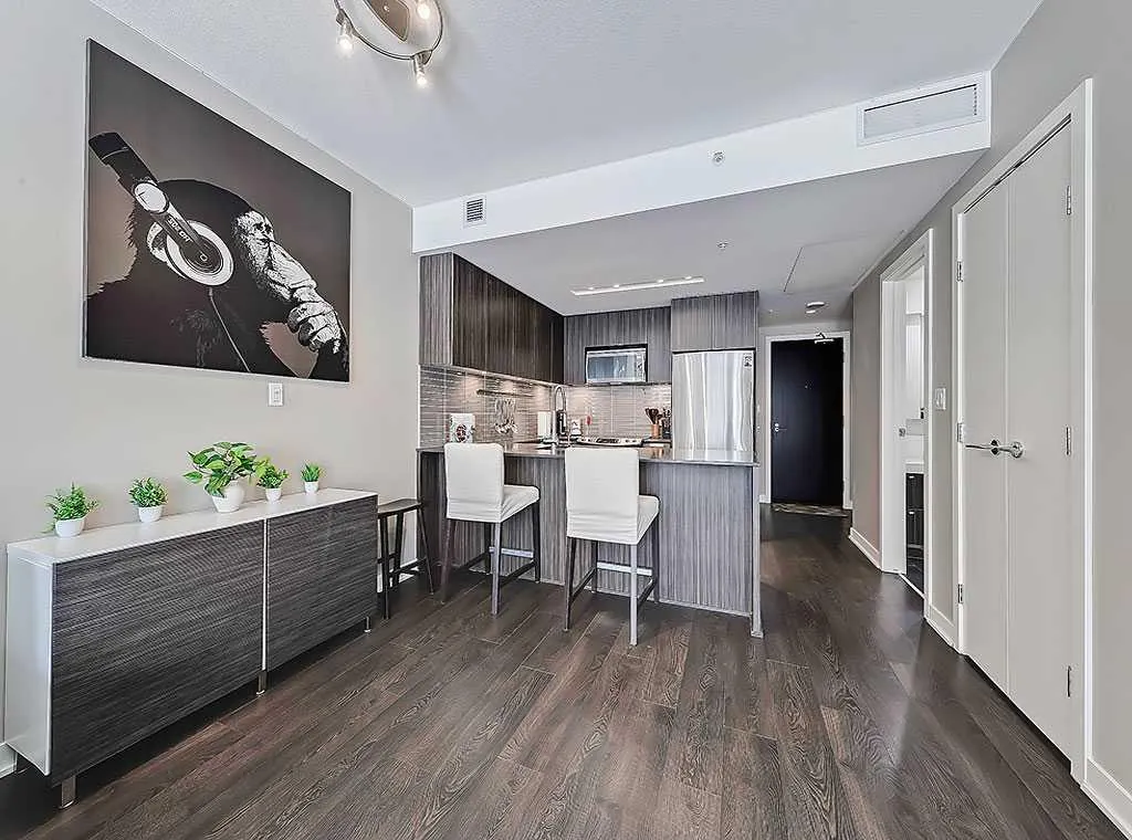 626 14 Avenue SW, #205
