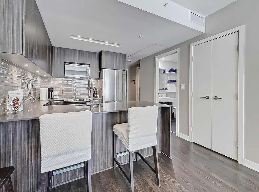 626 14 Avenue SW, #205