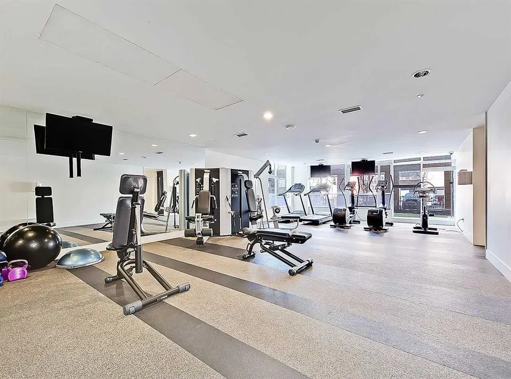 626 14 Avenue SW, #205