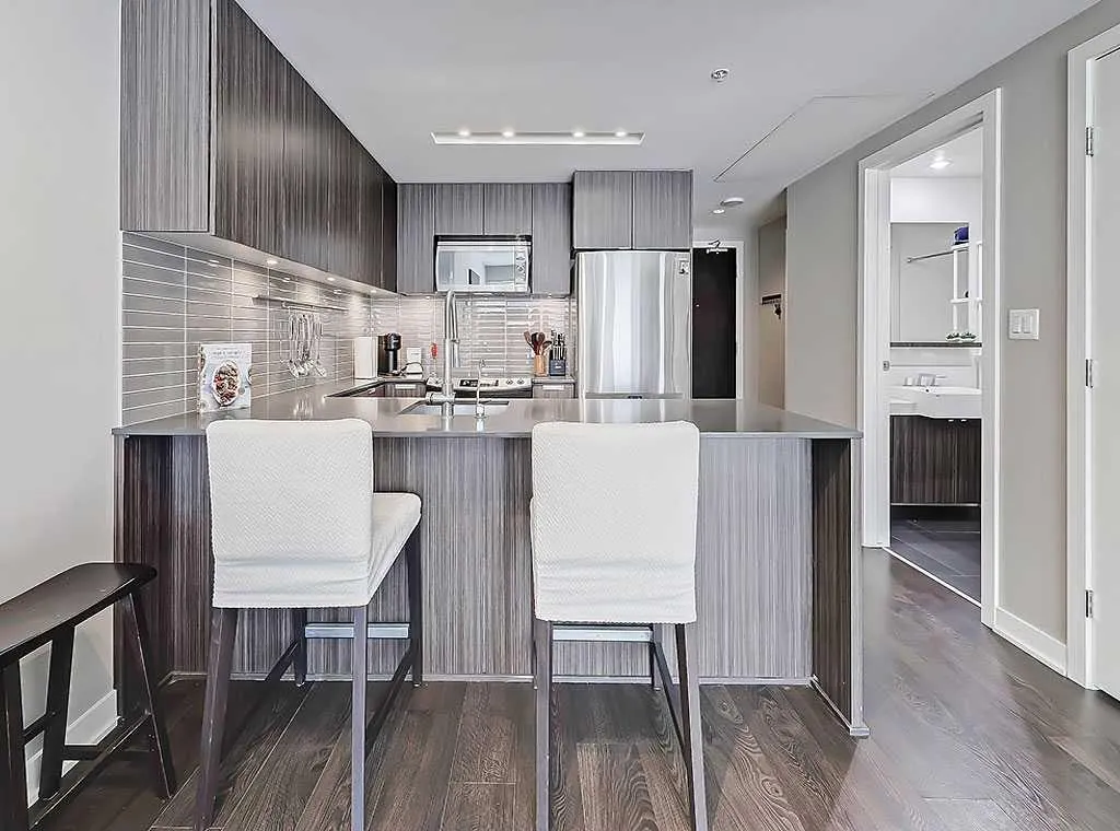 626 14 Avenue SW, #205