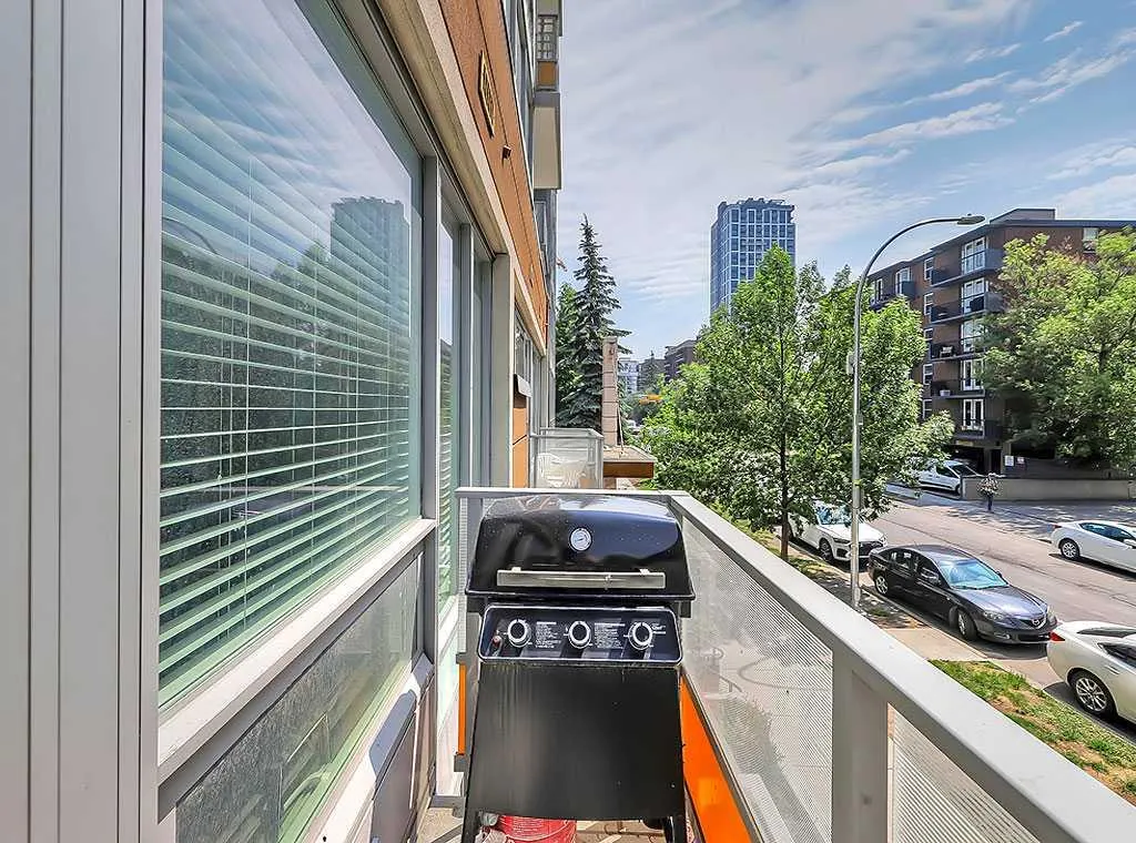 626 14 Avenue SW, #205