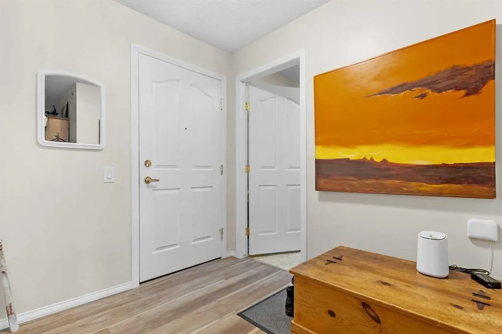 1818 Simcoe Boulevard SW, #2327