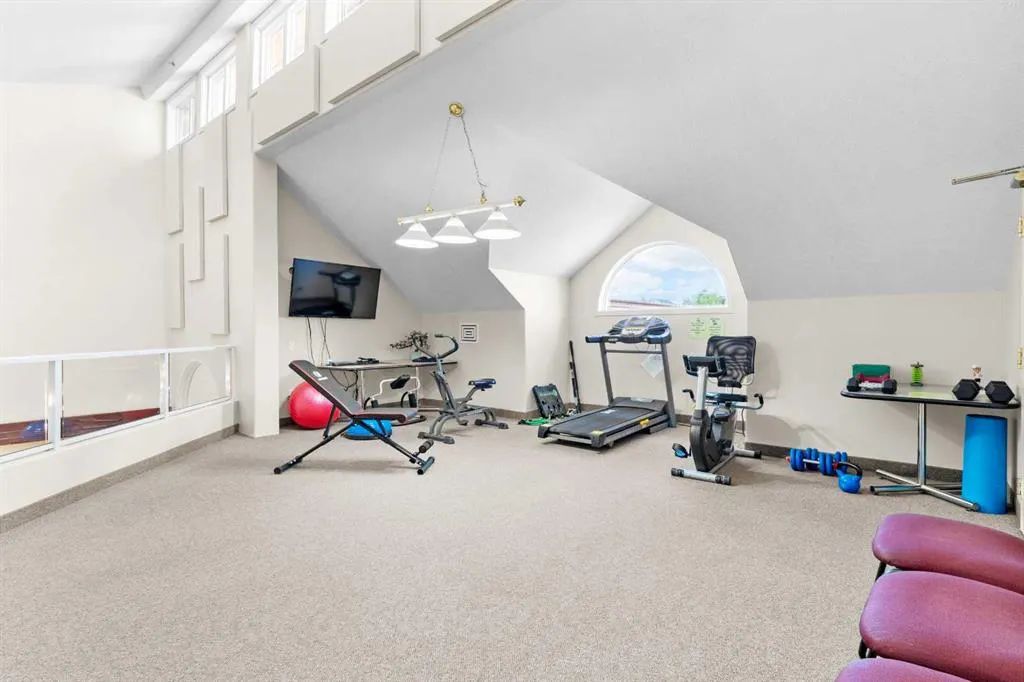 1818 Simcoe Boulevard SW, #2327