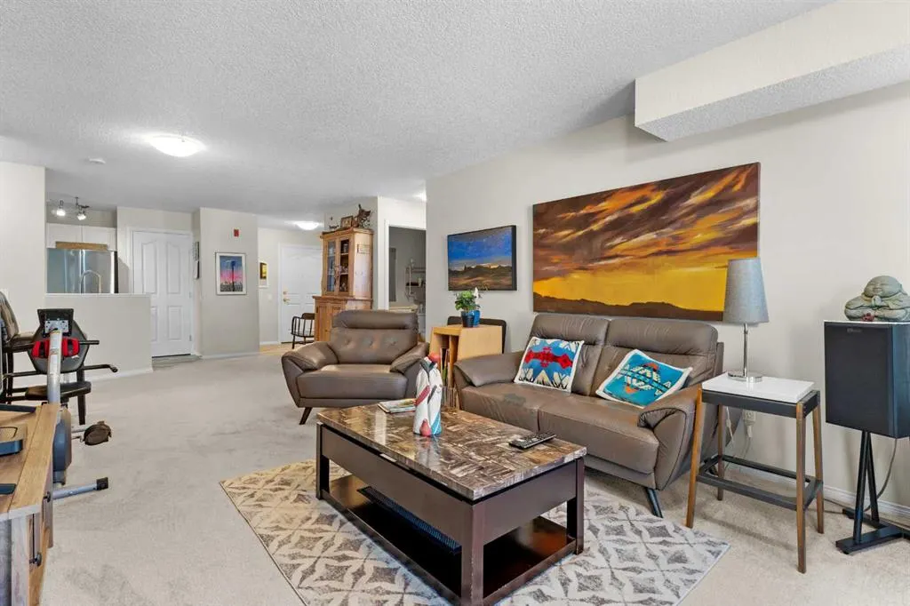 1818 Simcoe Boulevard SW, #2327
