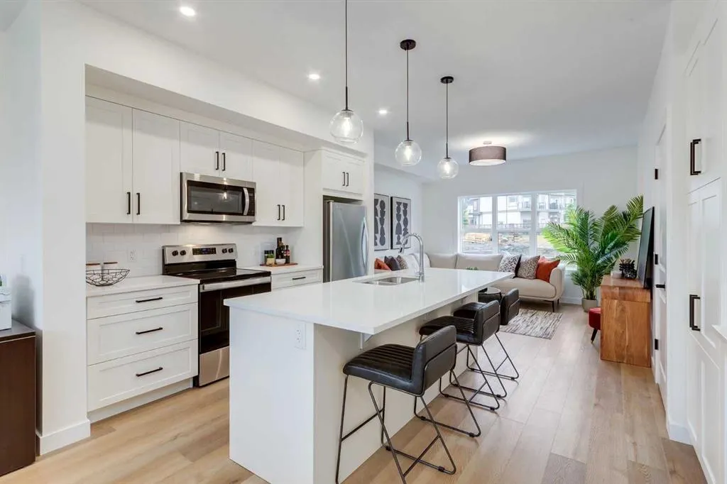 525 River Heights Drive, #1204