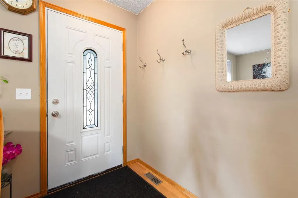 3 Sheep River Crescent