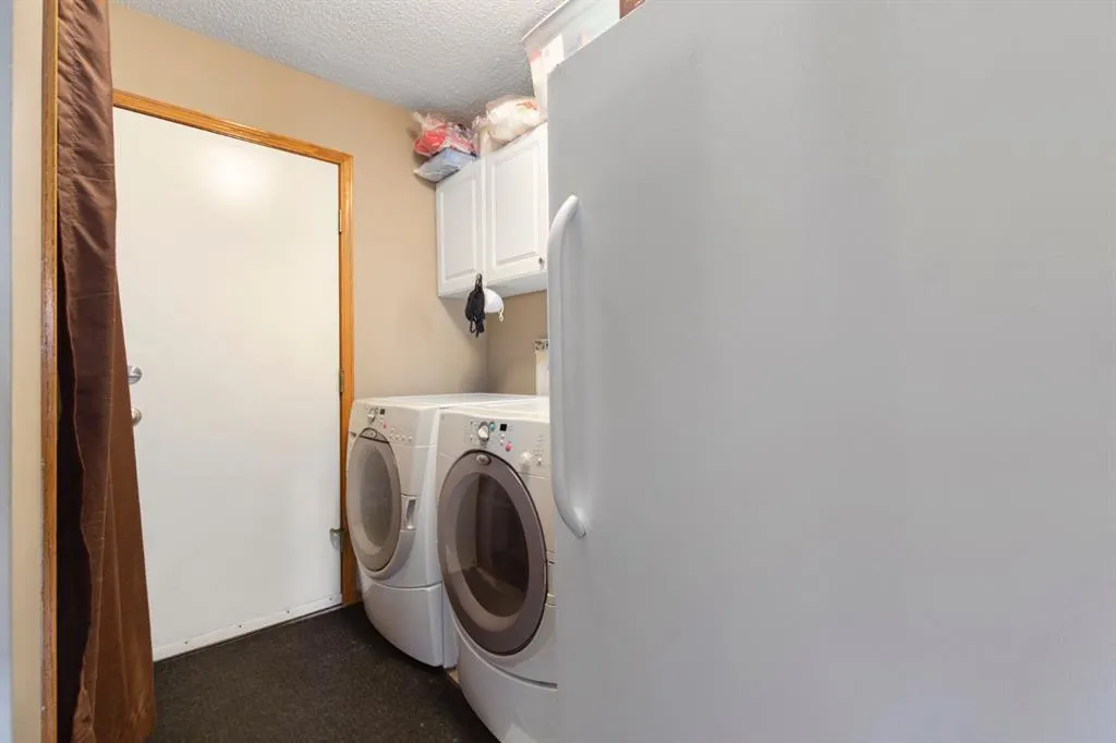 3 Sheep River Crescent