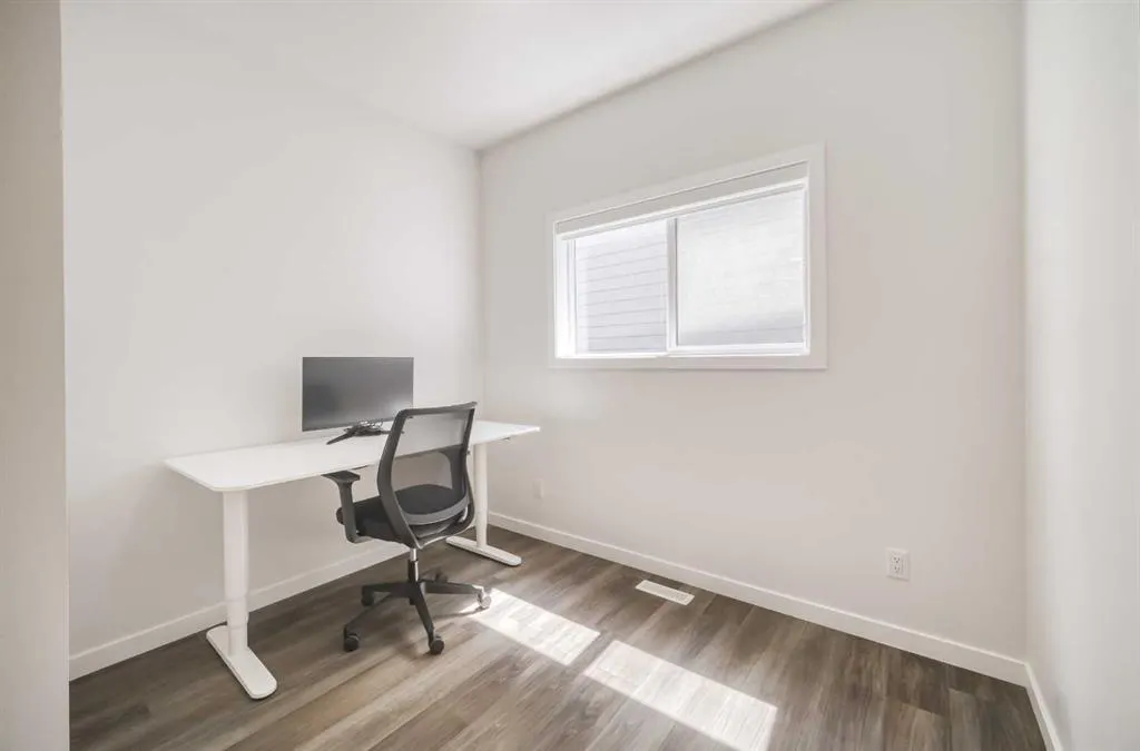 53 Magnolia Terrace SE