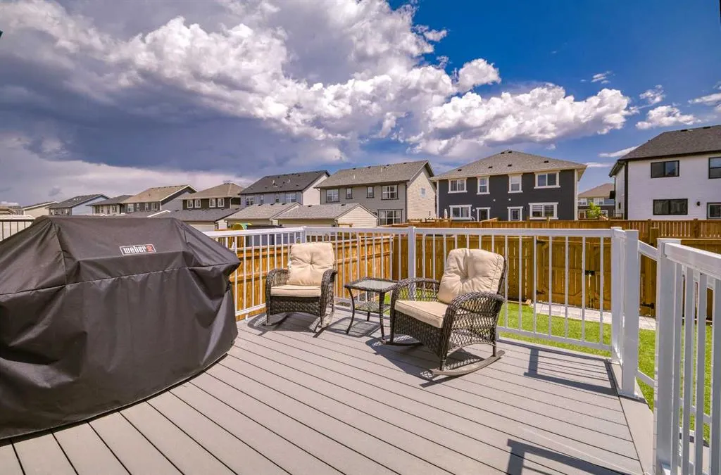 53 Magnolia Terrace SE