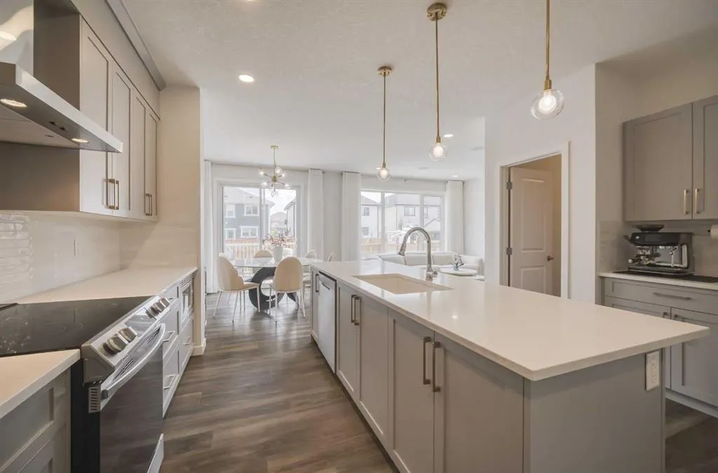 53 Magnolia Terrace SE