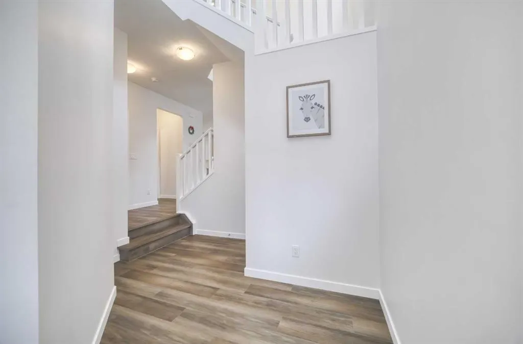 53 Magnolia Terrace SE