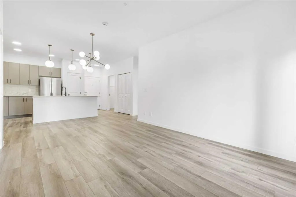 140 Mahogany Street, #112