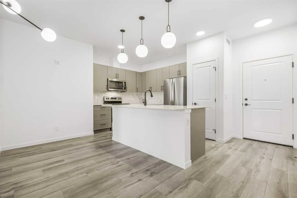 140 Mahogany Street, #112