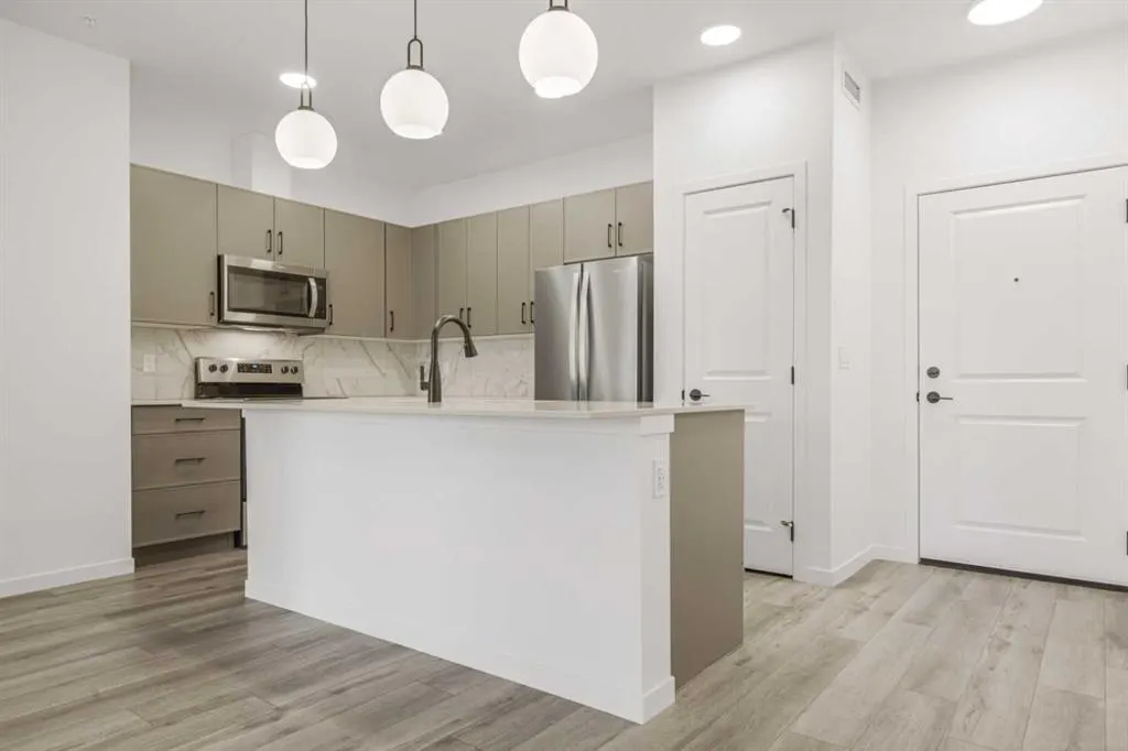 140 Mahogany Street, #112