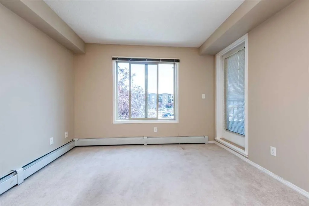 403 Mackenzie Way SW, #4210
