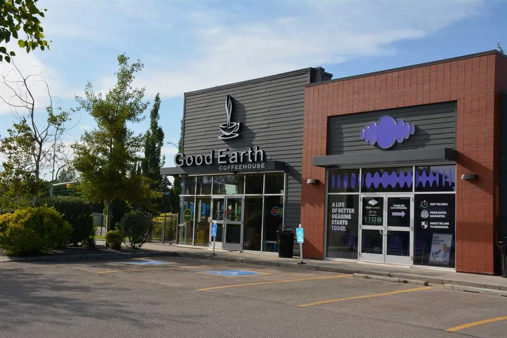 403 Mackenzie Way SW, #4210