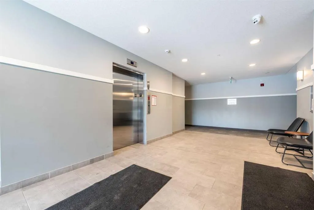 220 Seton Grove SE, #2401