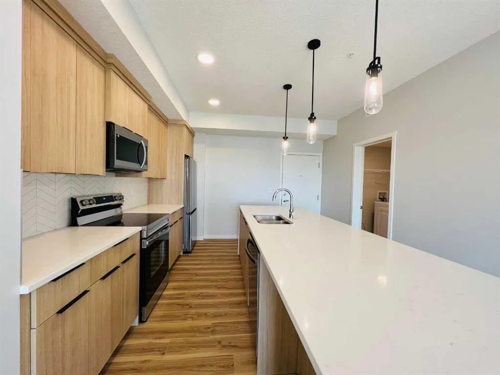 220 Seton Grove SE, #2401