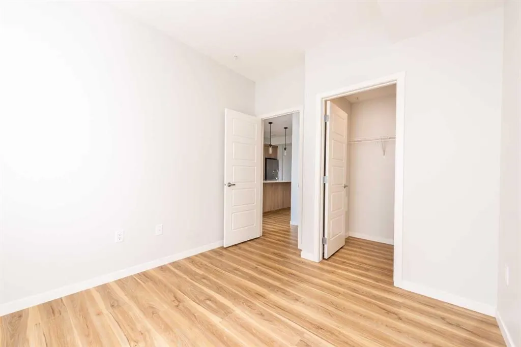 220 Seton Grove SE, #2401