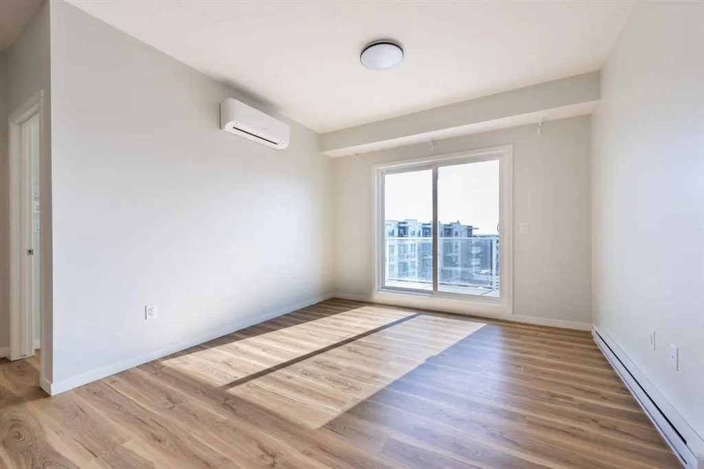 220 Seton Grove SE, #2401
