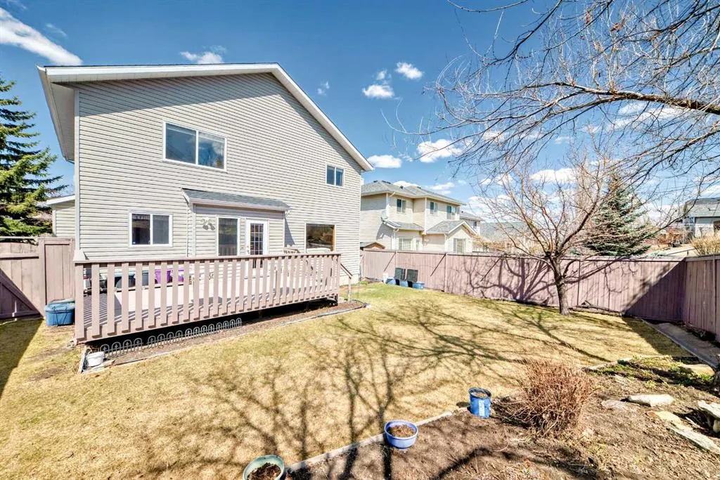 9200 Edgebrook Drive NW
