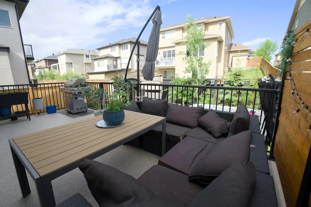142 kinniburgh Crescent