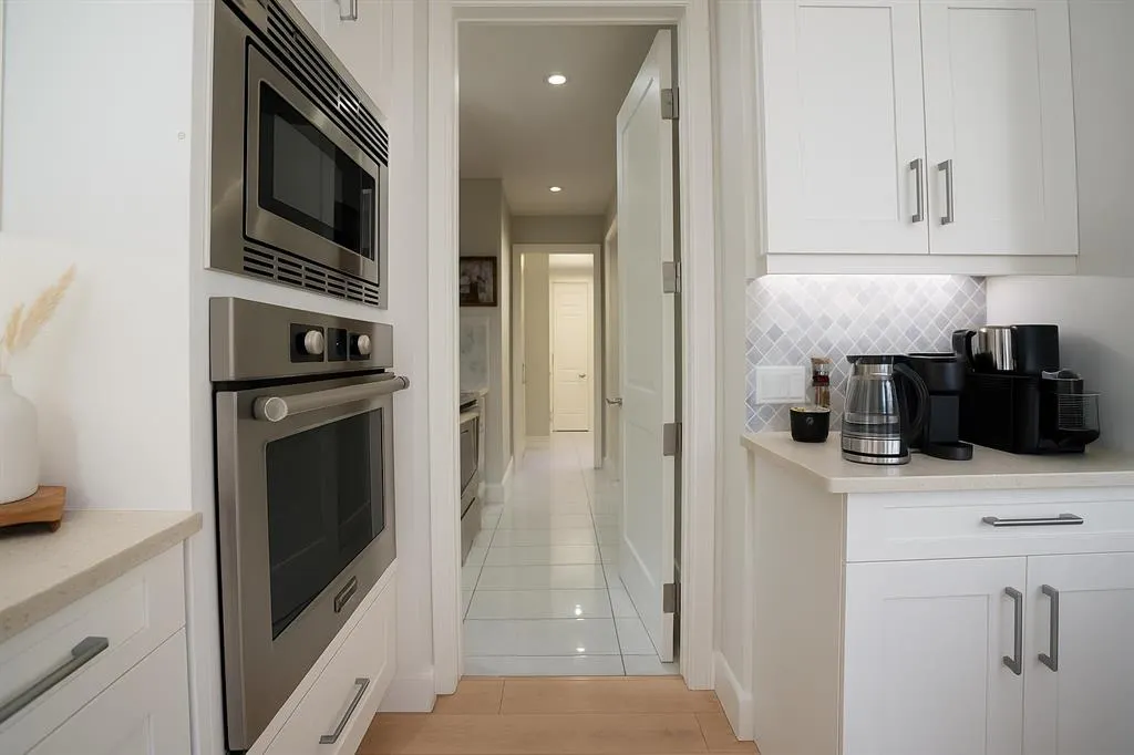 142 kinniburgh Crescent