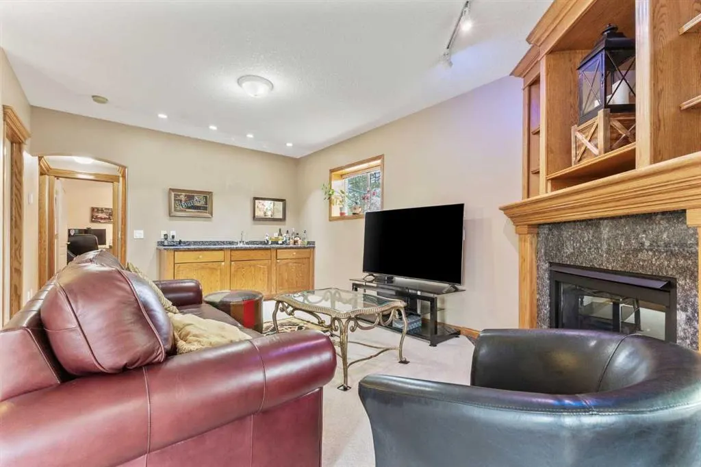 101 Springmere Drive