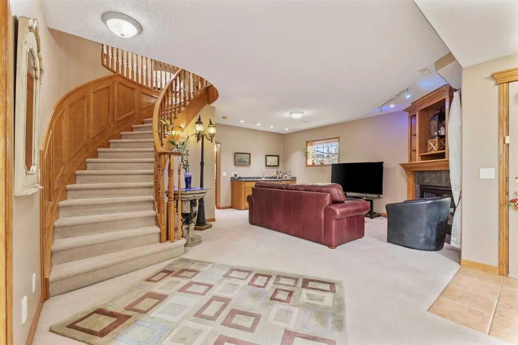 101 Springmere Drive