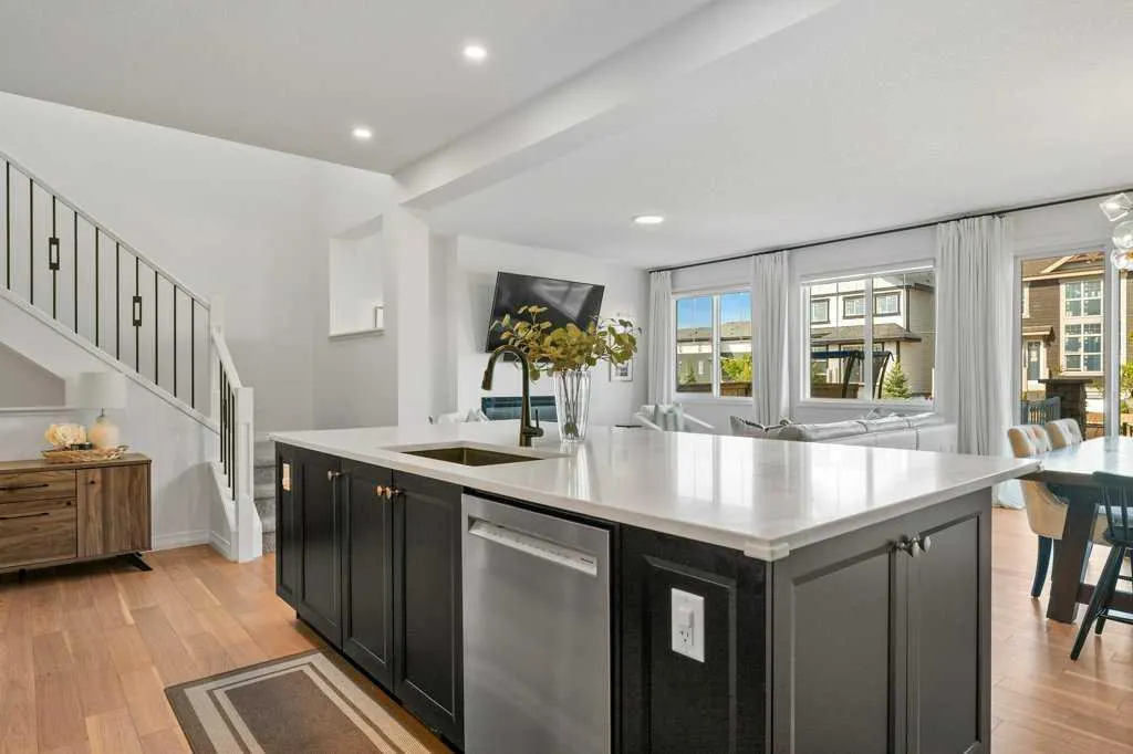 237 Magnolia Terrace SE
