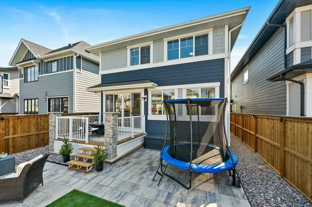 237 Magnolia Terrace SE