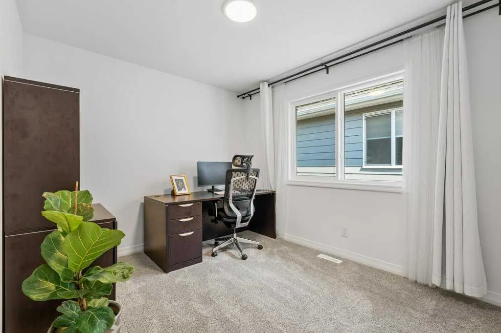 237 Magnolia Terrace SE