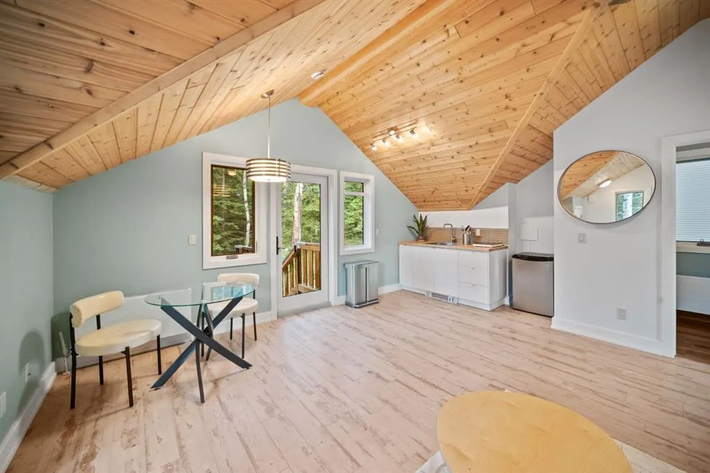 118 Cairns Landing