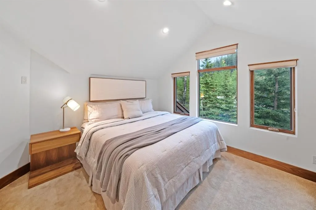 118 Cairns Landing