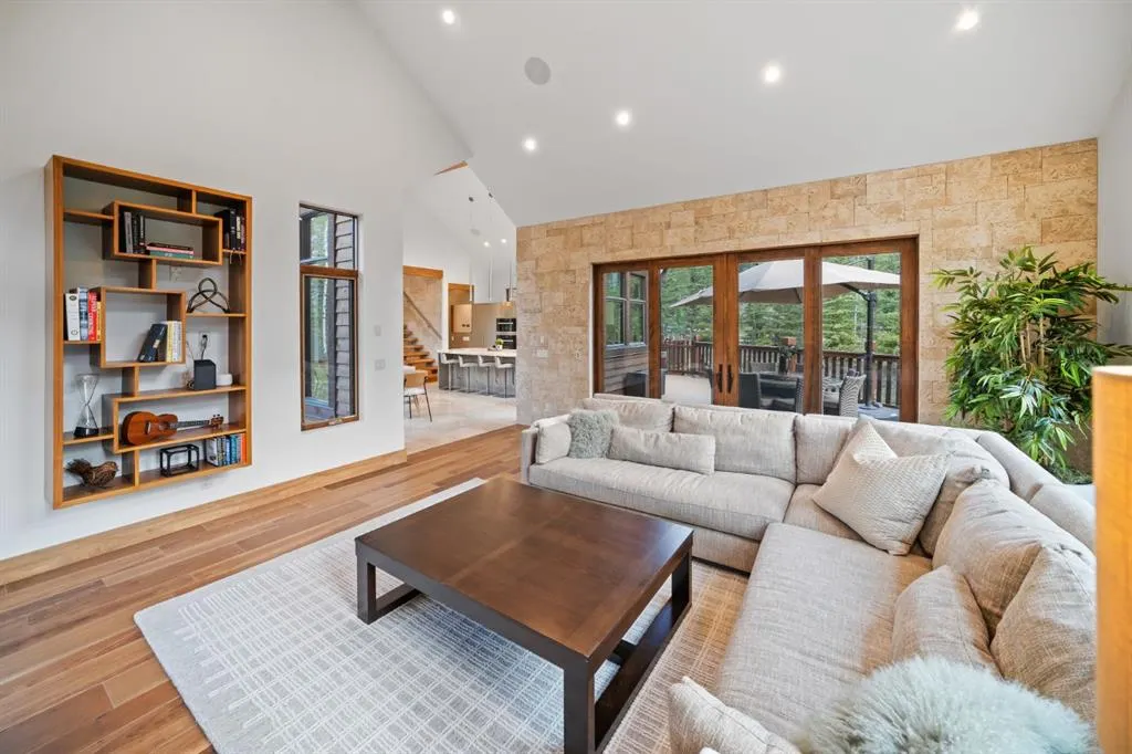 118 Cairns Landing