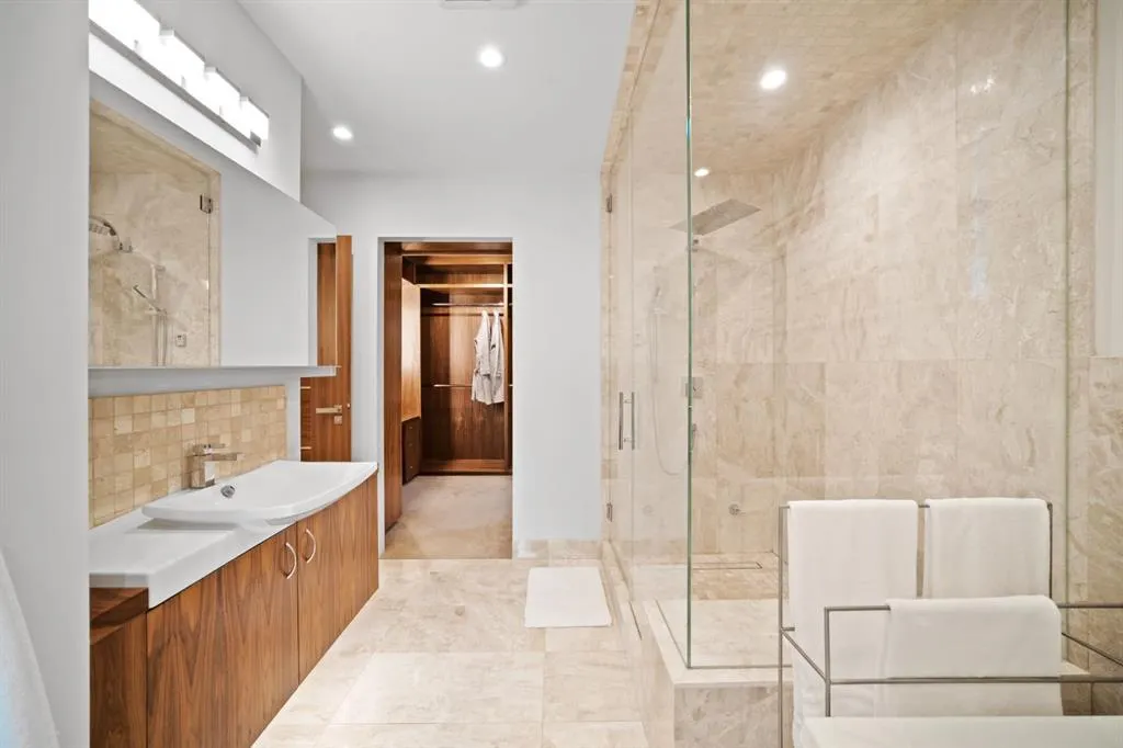 118 Cairns Landing